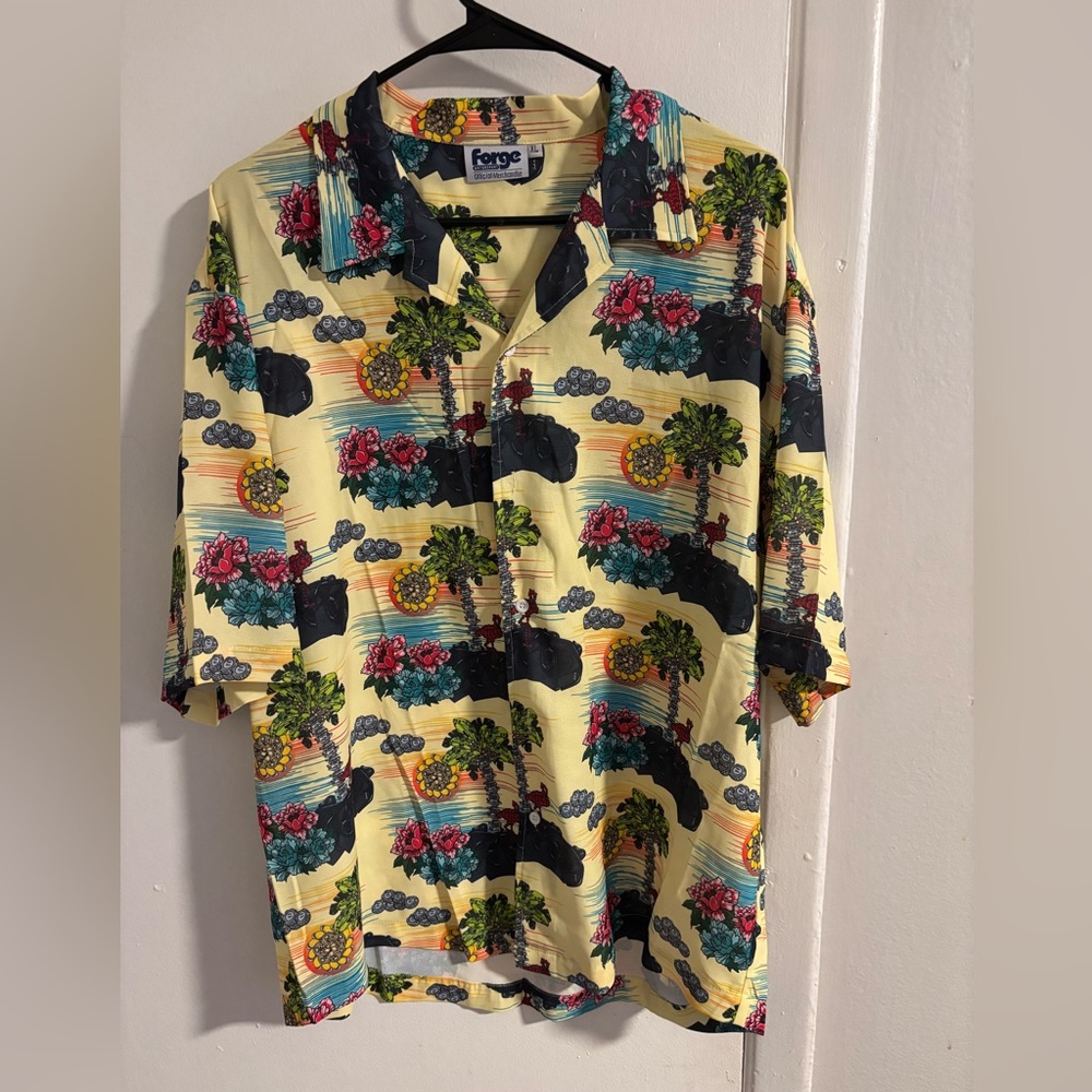 Forge Motorsport XL Graphic Button Up Shirt Yellow Multicolor Short Sleeve
(803)